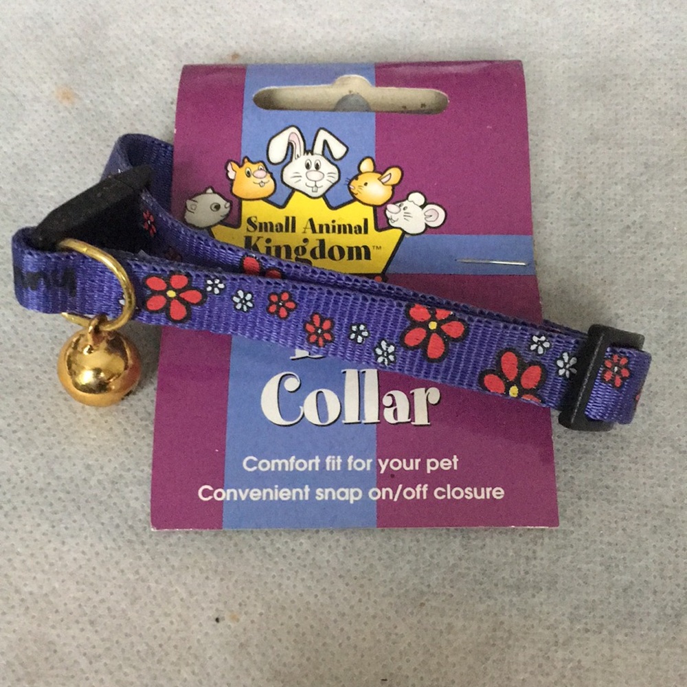NWT Small Animal Kingdom, small pet collar